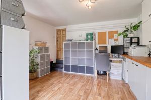 Utility Room- click for photo gallery